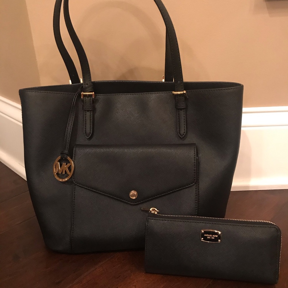 Michael Kors purse and wallet